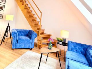 Hotel, Apartament Pod Złotym Lwem w samym centrum miasta z DARMOWYM parkingiem VII - 9