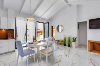 Villa Selena by Villa Plus - Analipsi - 2