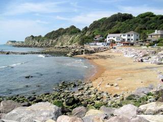 Coastal retreat with stunning sea views - 6