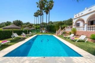 Villa Finca Rosa by Villa Plus - Estepona - 0