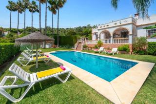Villa Finca Rosa by Villa Plus - Estepona - 9