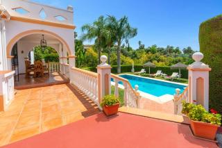 Villa Finca Rosa by Villa Plus - Estepona - 8