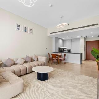 Luxury Canal View-2BR Maid's Room in CF 2, Al Wasl - 8