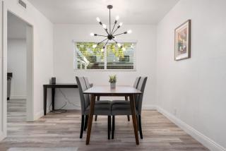 Pristine 3BD, 2BA Modern Getaway with Pool - Citrus Heights - 6