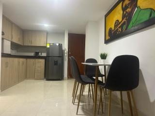 Magnífico apto para disfrutar su estadia - Medellín - 0