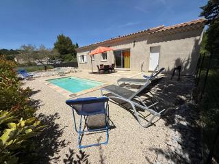 Villa Maria - Piscine - Wi-Fi - Proche Ventoux - Ideal Cyclistes - Mormoiron - 0
