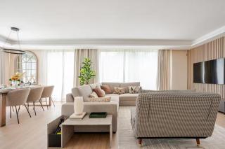 10 Min to Airport - Chic 2BR House in Fiumicino - Fiumicino - 3