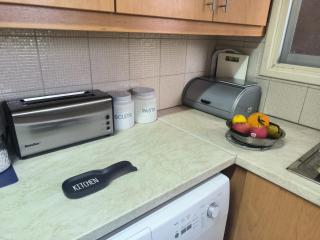 3 Bedroom Apartment Old Town Larnaca 5 minute walk to Finnikoudes Beach - Larnaca - 5