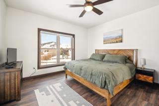 4br Mountain View Home - 5 Minutes To Granby Ranch - 6