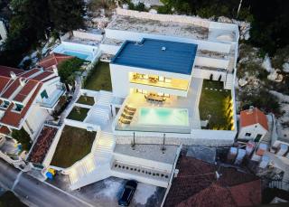 Familiy Villa Navis with heated pool - Rogotin - 0