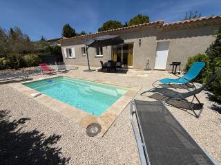 Villa Santa - Piscine - Wi-Fi - Proche Ventoux - idéal Cyclistes - Mormoiron - 0