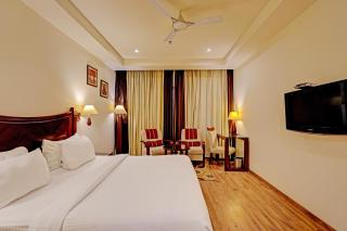 Hotel Marina Near IGI Airport Delhi - New Delhi - 7