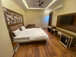 Pink Mahal Hotel & Resort - Jaipur - 6