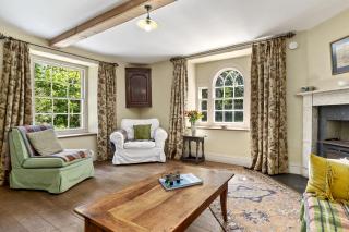 Creek Cottage - get away from it all that this stunning cottage - Cosheston - 3