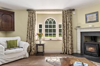 Creek Cottage - get away from it all that this stunning cottage - Cosheston - 2