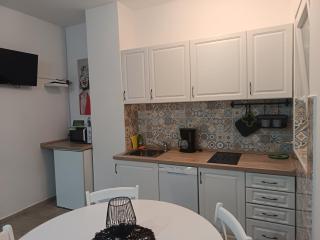 Lara - apartment near the beach - Vrbnik - 6