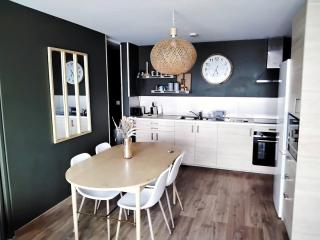 Appartement 4 chambres et 4 salles de bains - 2