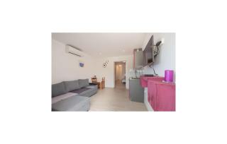 Lovely Apartment In Povljana With Wifi - Povljana - 2