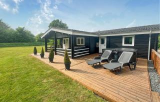 3 Bedroom Cozy Home In Oksbøl - 9