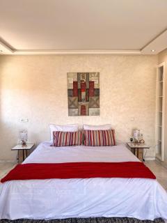 Apartment with pool in Guéliz Hadika al koubra - Marrakesh - 9