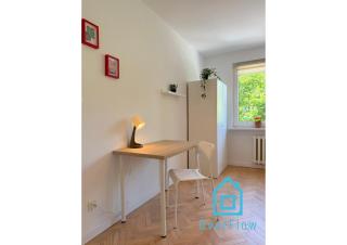 Orange Room 2 minutes to City Center Gdynia & Seaside - Gdynia - 4