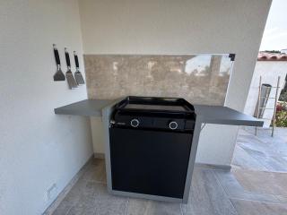 Villa Moana Lagune 4 chambres, 4 salles de bain, piscine privative chauffée à 30 degrés toute l année, balnéo, terrain de pétanque privé, ping-pong - 6