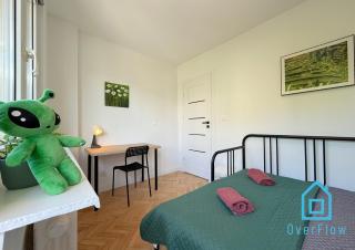 Green Room 2 minutes to City Center Gdynia & Seaside - Gdynia - 8