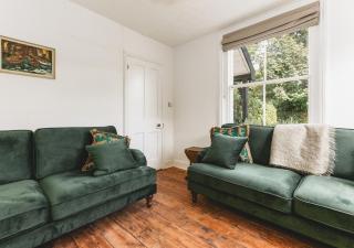 Woodville - Totland - 3