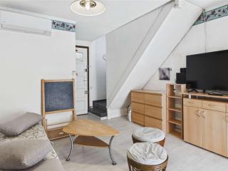 Maison climatisée rénovée 2 pièces, 2 cabines avec terrasses à 500m de la plage, parking inclus - FR-1-423-304 - 2