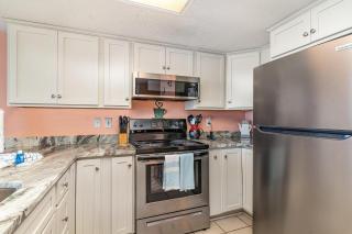 Baywatch Resort #1705 - Myrtle Beach - 4