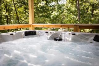 Rocky Ridge Chalet Hot tub Woodland views on the Back 40 Trail - 6