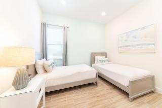 Seashell Shore! Near Disney With Margaritaville Resort & Island H2O Access - 8048Ls - 1