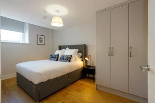 City Centre Duplex Apartment - Manchester - 4
