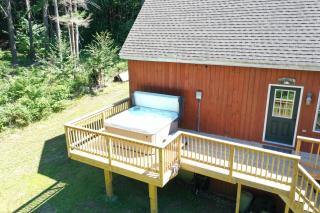 Mt Snow Home with Privacy Hot Tub Firepit - Wardsboro - 8