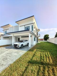 The Luxe Arcadia 9pax 4BR Desaru - Bandar Penawar - 4