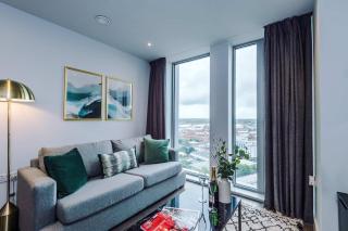Stunning New 2-Bed Flat in Manchester Perfect for Couples - 4