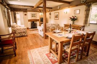 Charming Welsh Cottage - 0