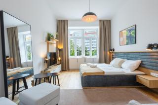 josef's home I Premium Studio I Metro Access - Wenen - 0