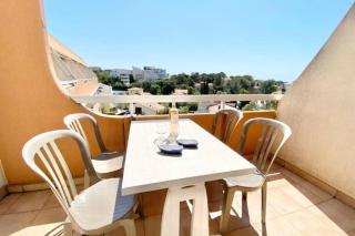 Bright studio with balcony near the harbor - Saint-Raphaël - 0