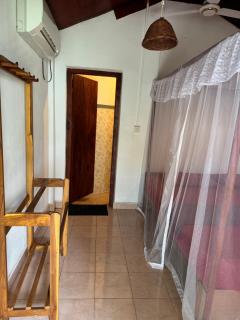 Cozy Sand Beach Hotel - Arugam Bay - 8