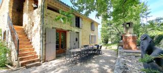 Le Mas des Fontettes, gite 14 personnes, piscine chauffée, propriété 5ha, barbecue - Sahune - 3