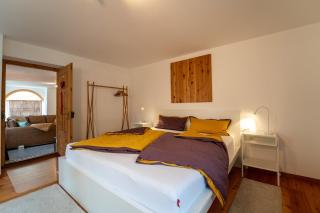 Moderne helle Ferienwohnung 1-6 Pers - Chasa32 in Guarda - 1