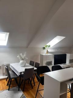 Luxury apartment Kvaternik Square - Zagreb - 0