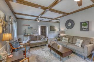 Outlaw Homestead - 8
