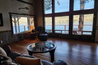 Lakefront on Lake Shore - Joseph - 7