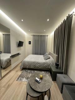 Corplex Rooms Tirana - Tirana - 1