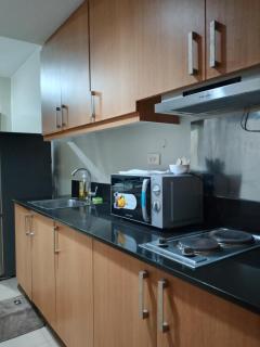 349-1br 1bed quenn 1sofa bed 2extra mattress moa view with balcony - Manila - 4
