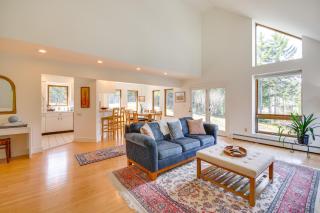 6 Mi to Lake and State Park Hideaway in Elmore! - Lake Elmore - 8