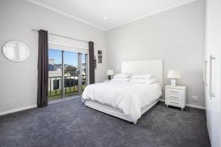 Onrustig - Hermanus - 5