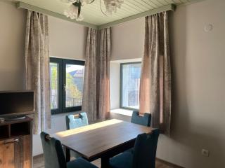 Altona North - Shabla - 8